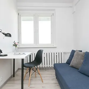 https://rooms4less-gdansk-80-346.sopothotels.com