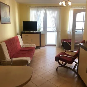 https://apartamenty-kolobrzeg-port-towarowa-17.kolobrzeghotels.com